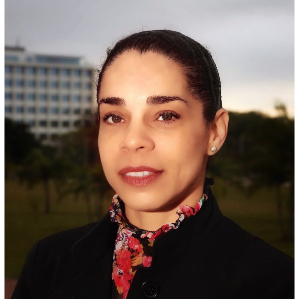 Dra. Solange Maria dos Santos