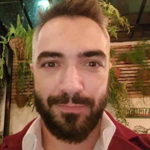 Luiz Gonzaga Francisco de Assis Barros D'Elia Zanella (infectologista - USP)