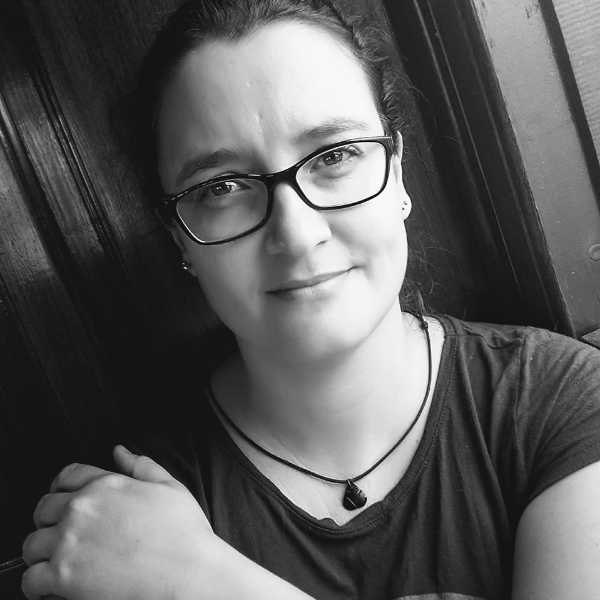 Thatyla Luana Beck Farago