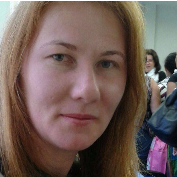 Mestranda Josiane Arnholz