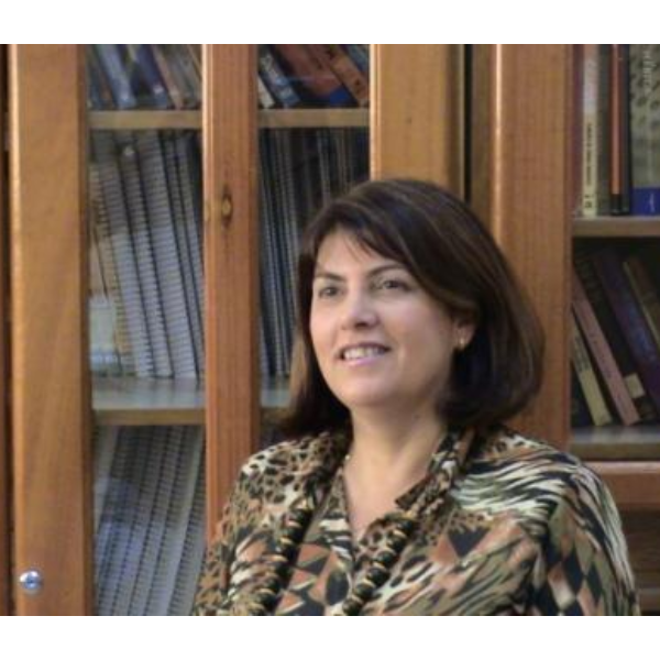 CLAUDIA LISETE OLIVEIRA GROENWALD