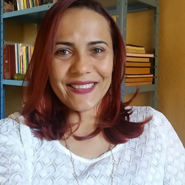 Profª. Ma.Isabela Feitosa Lima Garcia (UECE)