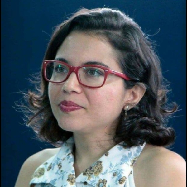 Profª. Dra. Élida Gama Chaves (UECE)