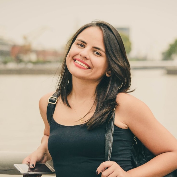 Profª. Esp. Thais Pereira dos Santos (Prefeitura Municipal de Fortaleza)