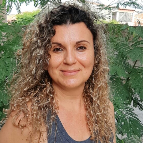 Profa. Dra. Maria do Socorro Pinheiro (UECE/FECLI/MIHL)