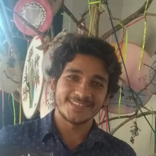  Prof. Me. Romário Oliveira (UECE)