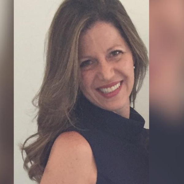 Dra Sylvia de Chiaro - UFPE