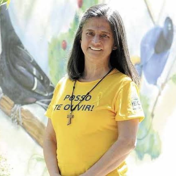 Marina Lemos Silveira Freitas