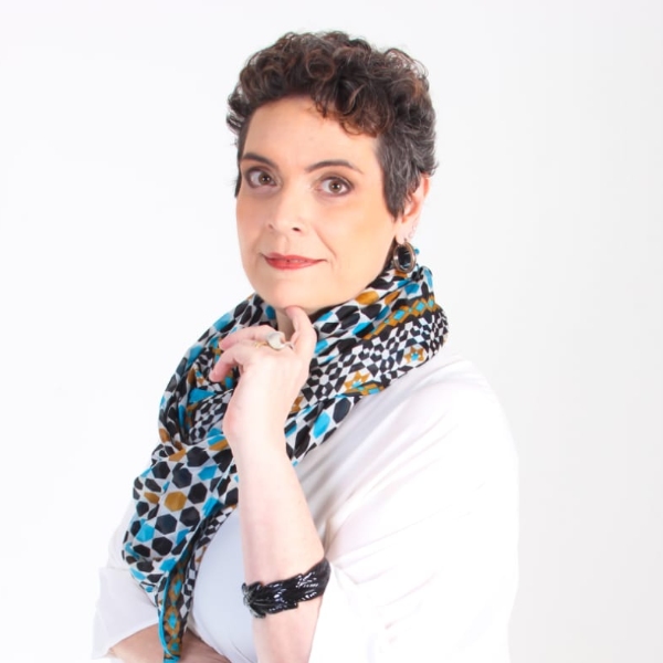 Simone Guedes Alves Gomes dos Santos