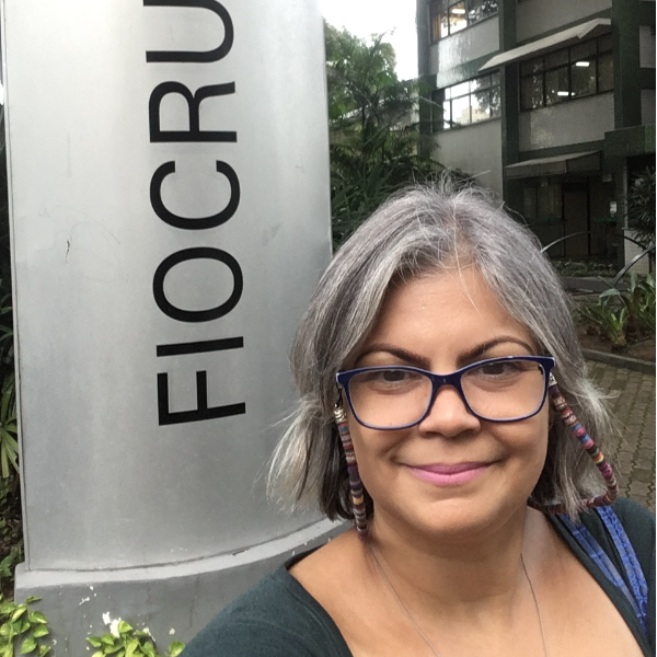 Angélica Baptista Silva