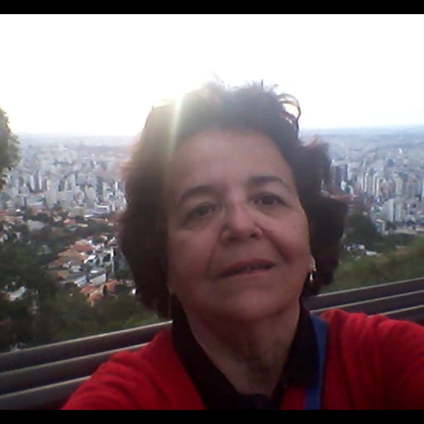 Ângela Pinheiro  