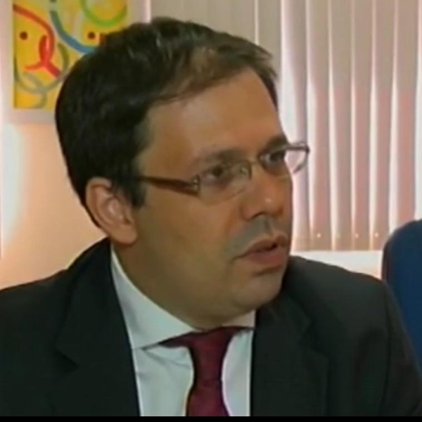 Fernando Della Latta Camargo (Mediador)