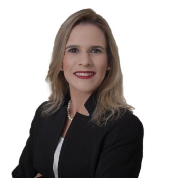 Andrea Griz de Araújo Cavalcanti (Mediadora)