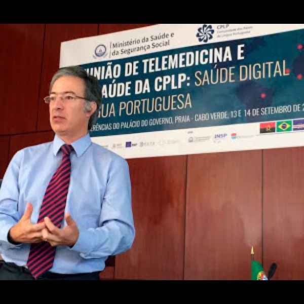 Luís Miguel Velez Lapão