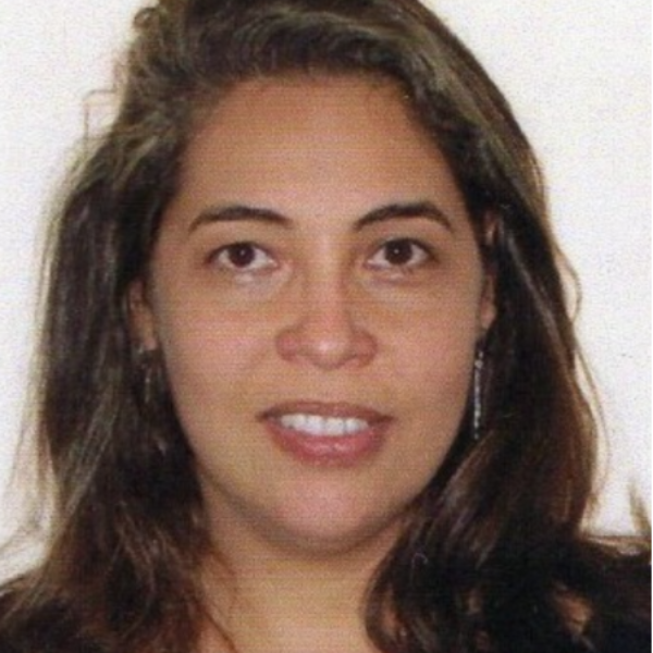 Marilia Regina Costa Castro Lyra