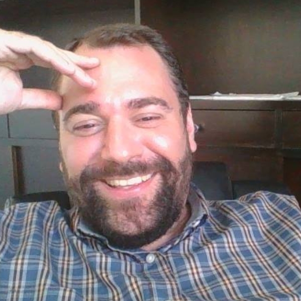 Prof. Dr. William dos Santos Melo 