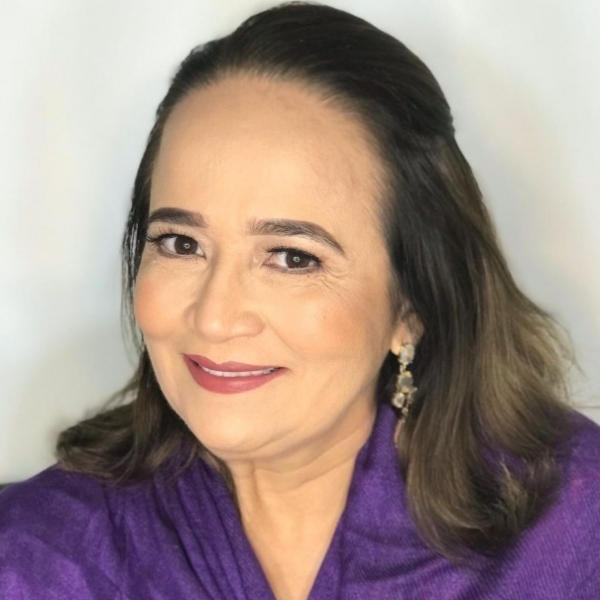 Profa. Dra. Marília de Nazaré de Oliveira Ferreira