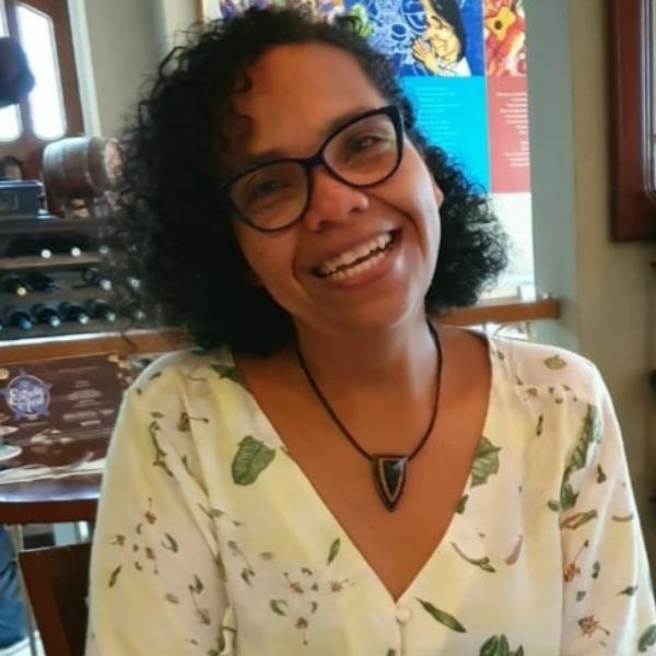 Profa. Dra. Ana Carla dos Santos Bruno 