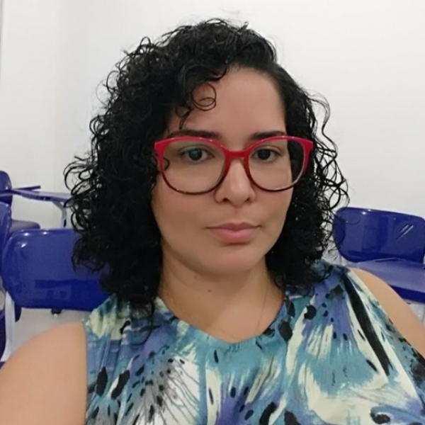 Esp. Louize Ludymila Rodrigues Oliveira