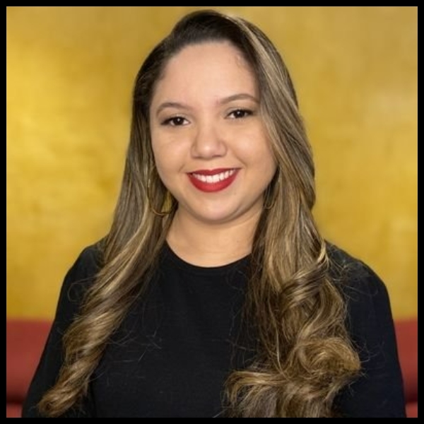 Profa. Me. Mayara Arruda Martins (UFC)