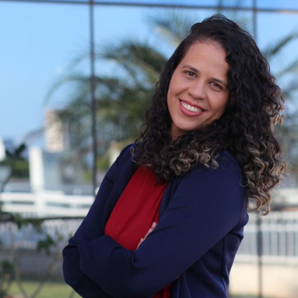 Rosana Sousa Pereira (CCHSTL/UEMASUL)