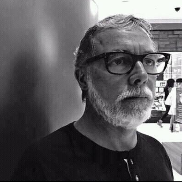 Reynaldo Damazio (Casa das Rosas - Espaço Haroldo de Campos de Poesia e Literatura) 