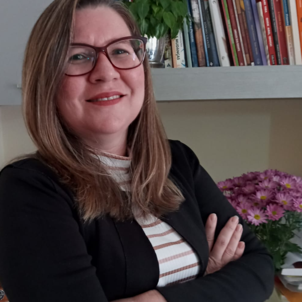 Kátia C. Veras Portela