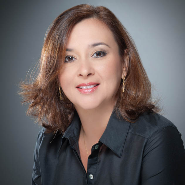 Profa. Dra. Maria Ana Azevedo de Oliveira 