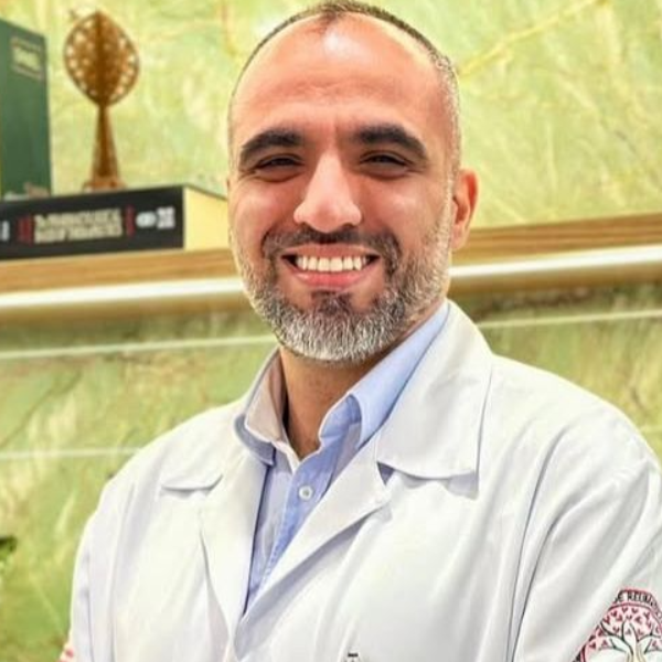 Dr. Thiago Alberto Fernandes Gomes dos Santos