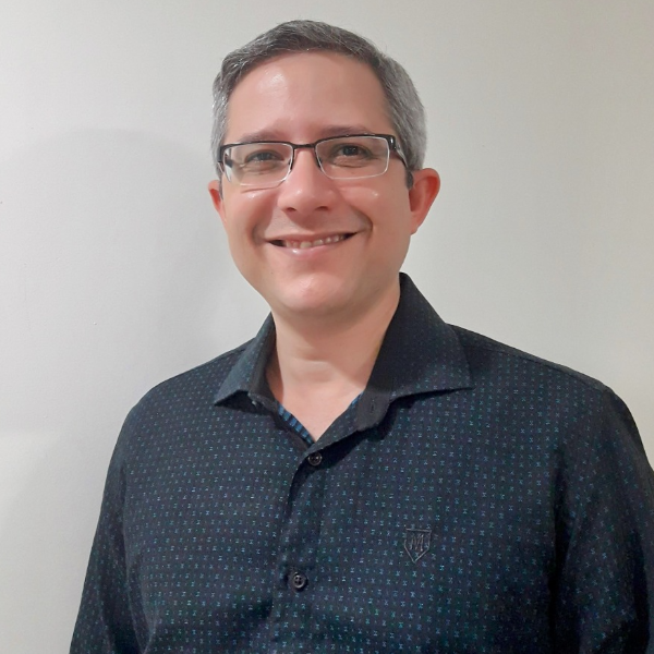 Dr. Daniel Augusto Monteiro de Barros