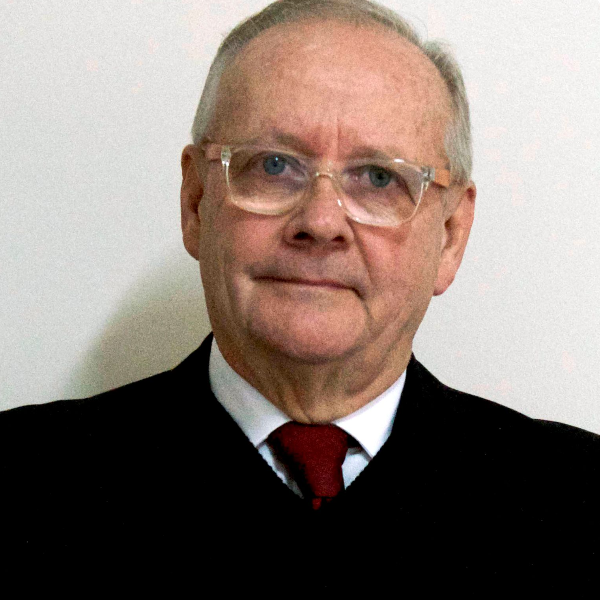 Dr. Sebastião Cézar Radominski