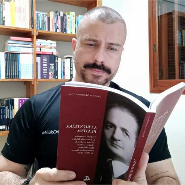 Dr. Jeremyas Machado da Silva 