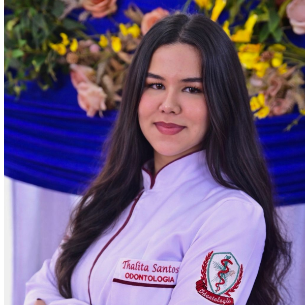 Thalita Santos - 4º Período 
