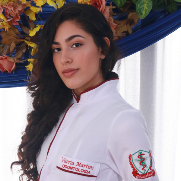 Vitória Martins - 4º Período 