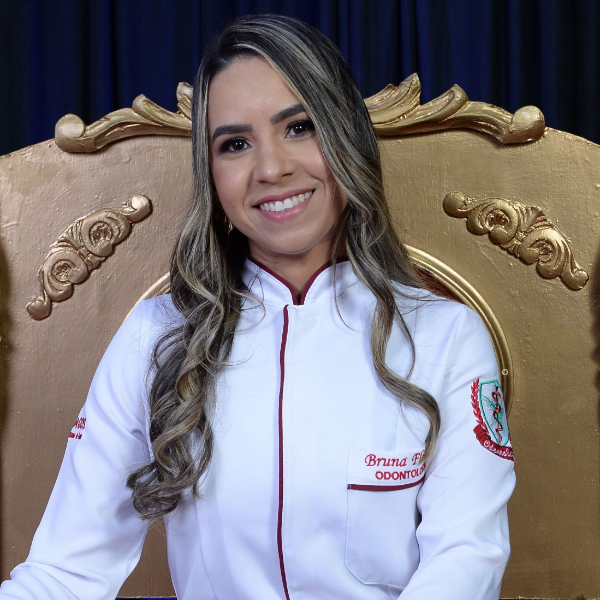 Bruna Rosa - 7º Período 
