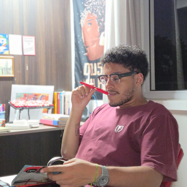 Elias Araujo e Silva Junior