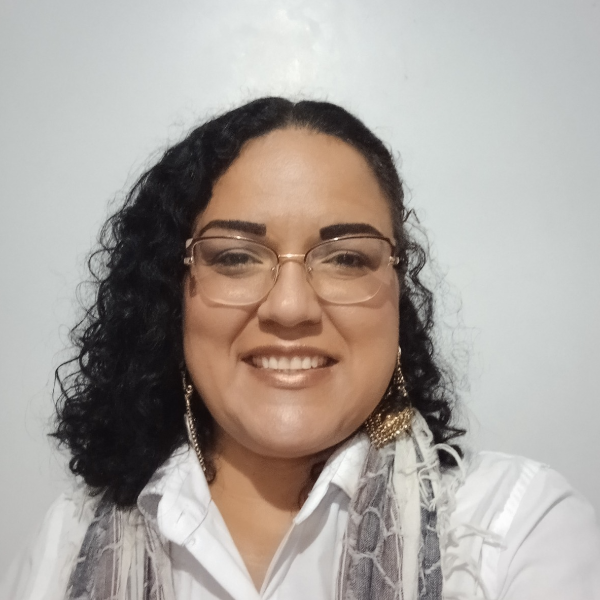 Cinthya de Fátima do Amaral Cordovil Oliveira