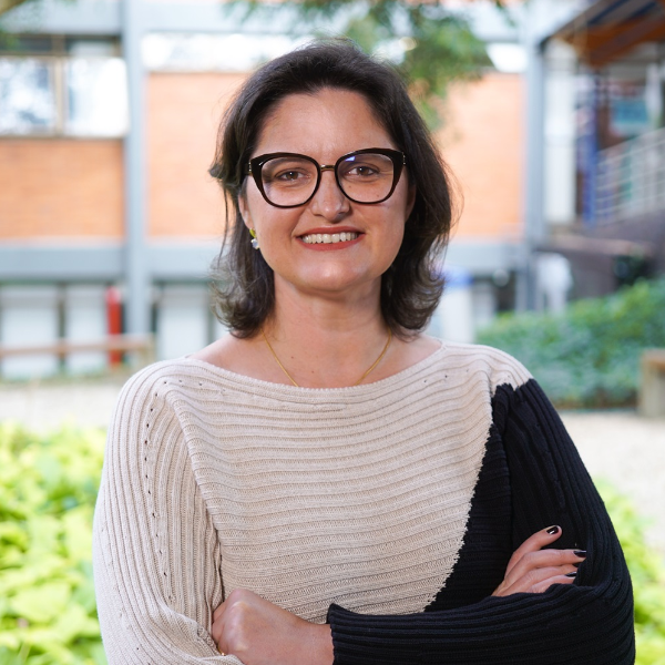 Kári Lúcia Forneck (UNIVATES)