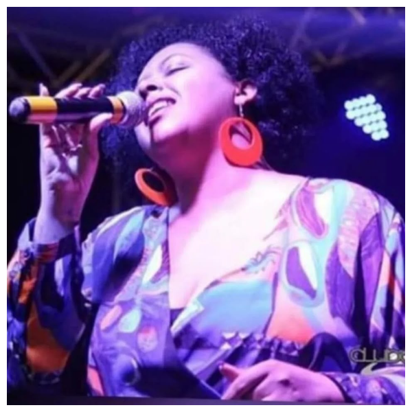 Juliana Alves & Banda